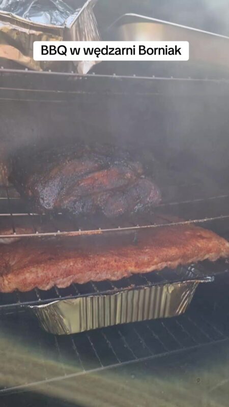 @smokehouseguru Robimy BBQ w wędzarni Borniak, nie tylko uwędzisz szynki czy kie...