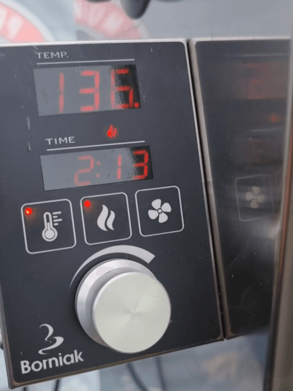 @smokehouseguru Jaką wędzarnie Borniak wybrać BBQ czy Klasyczna do domu? Chcesz ...