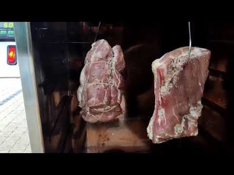 Borniak rozsdamentes, digitális vezérlésű füstölő szekrény. - Primafex Food Kft. kínálatából.